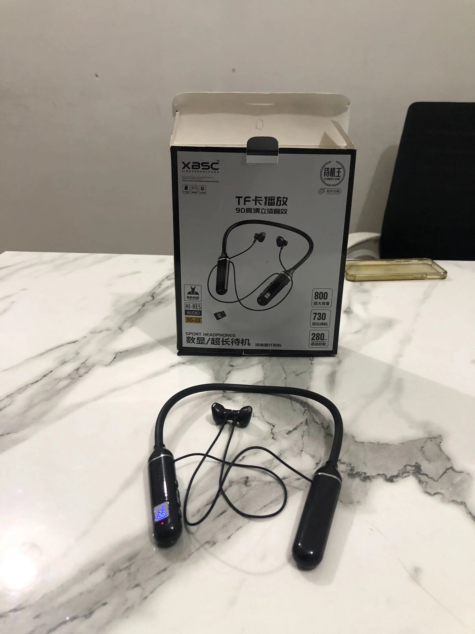 Next-Gen Neckband Earphones with Display | 280h Battery + Magnetic Lock - Pak Desire